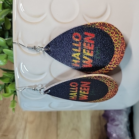 Halloween Vibes Animal Fire Drop Earrings - Picture 5 of 6